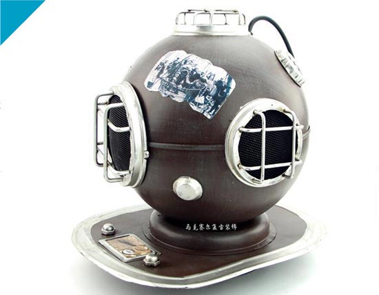 Handmade Retro Brown Tinplate Diver Helmet Model