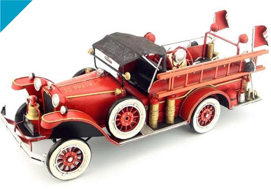 Tinplate Red Handmade Retro U.S. Dodge Fire Engine Truck Model