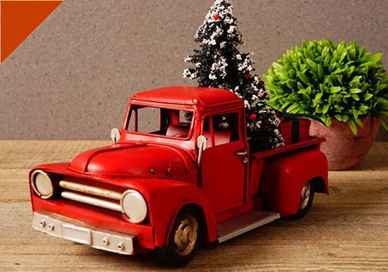 Red / Blue Vintage Christmas Gift Tinplate Pickup Truck Model
