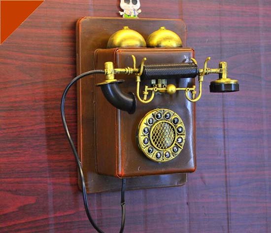 Handmade Vintage Tinplate Hanging Telephone Set Model