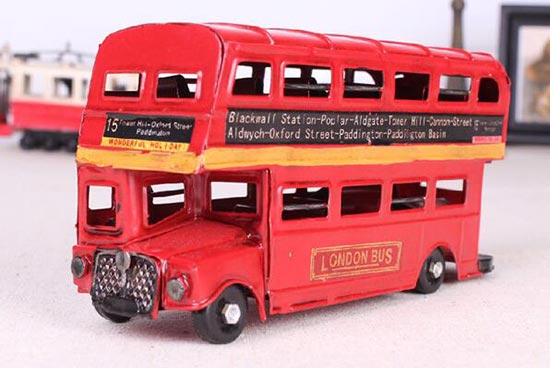 Red Small Scale Vintage NO.15 London Double Decker Bus Model