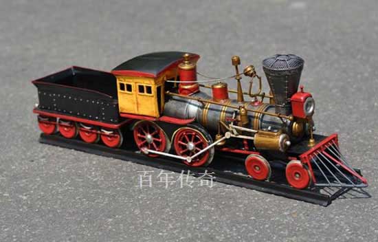 Red-Black Handmade Large Scale Tinplate Steam Locomotive Model