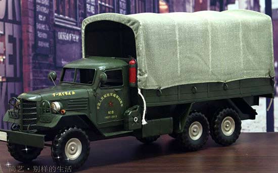 Large Scale Handmade Army Green Jiefang Military Truck Model