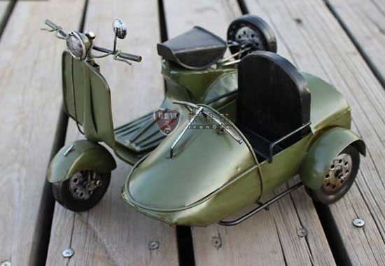 Handmade Army Green Medium Scale Tinplate Sidecar Motorcycle